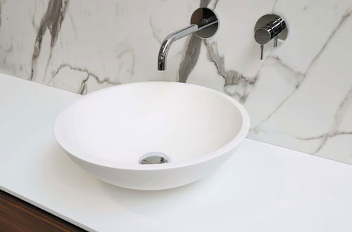 文山Exquisite white single and double faucet Basin